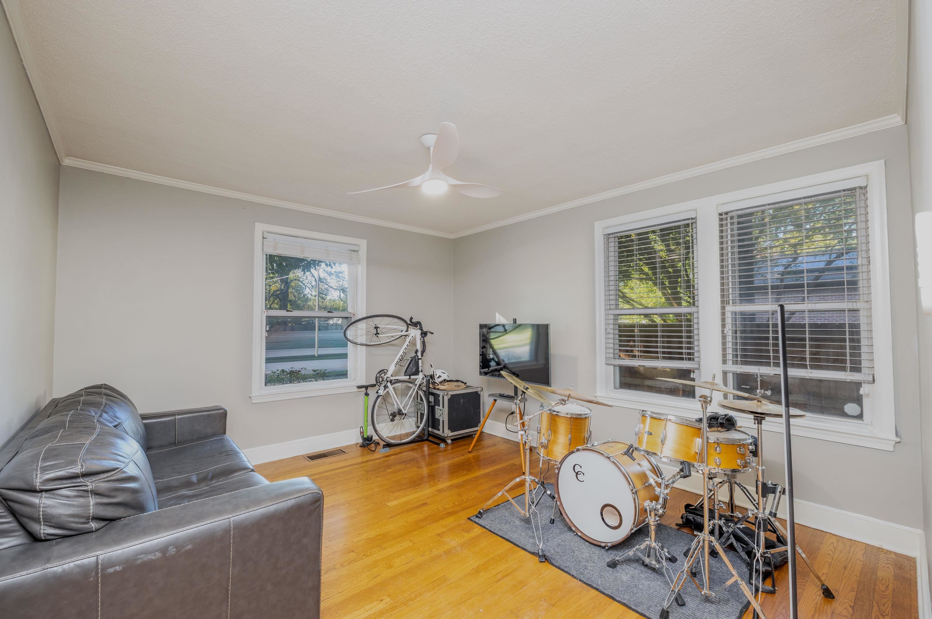 Memphis, Tennessee 38122, United States, 2 Bedrooms Bedrooms, ,2 BathroomsBathrooms,Residential,Active,237136