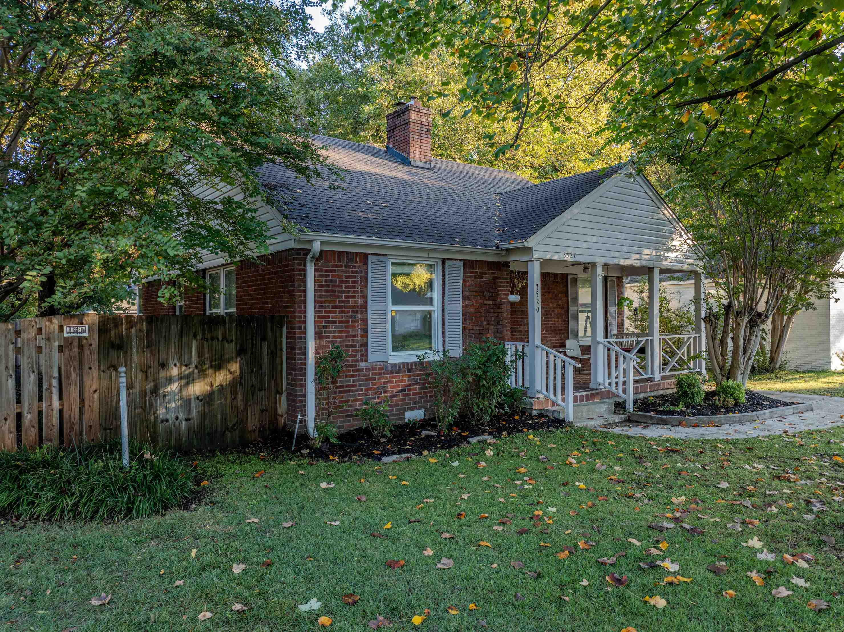 Memphis, Tennessee 38122, United States, 2 Bedrooms Bedrooms, ,2 BathroomsBathrooms,Residential,Active,237136