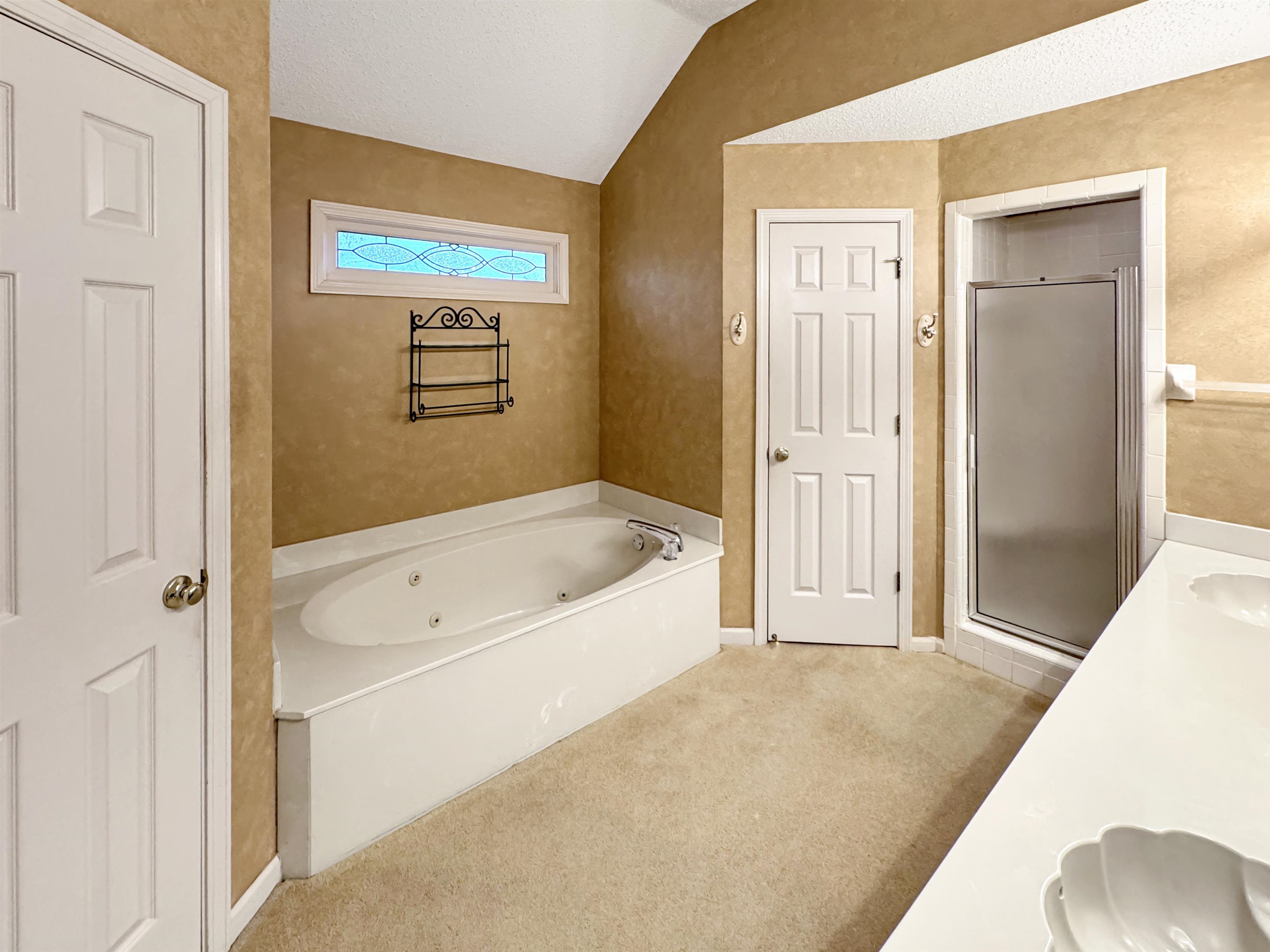 Memphis, Tennessee 38016, United States, 4 Bedrooms Bedrooms, ,3 BathroomsBathrooms,Residential,Active,199729