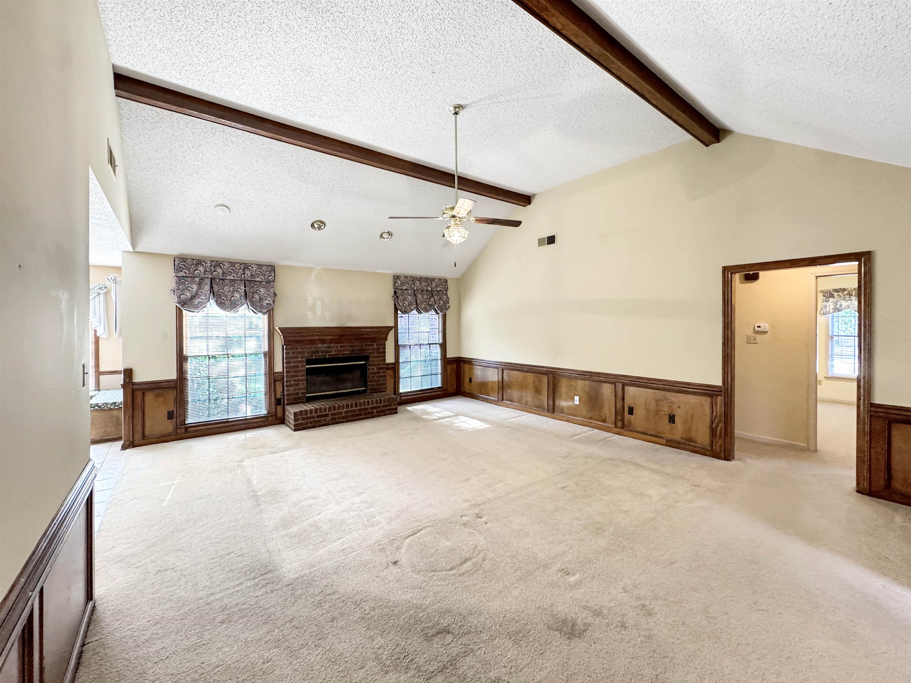 Memphis, Tennessee 38016, United States, 4 Bedrooms Bedrooms, ,3 BathroomsBathrooms,Residential,Active,199729