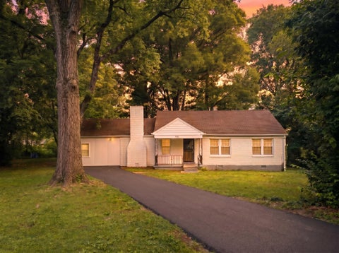 Photo of 988 MICHAEL CV, Memphis, TN 38116 (MLS # 10229965)