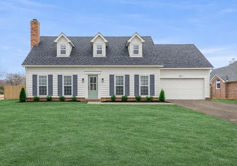 Photo of 853 CAIRN CREEK DR, Memphis, TN 38018 (MLS # 10212756)