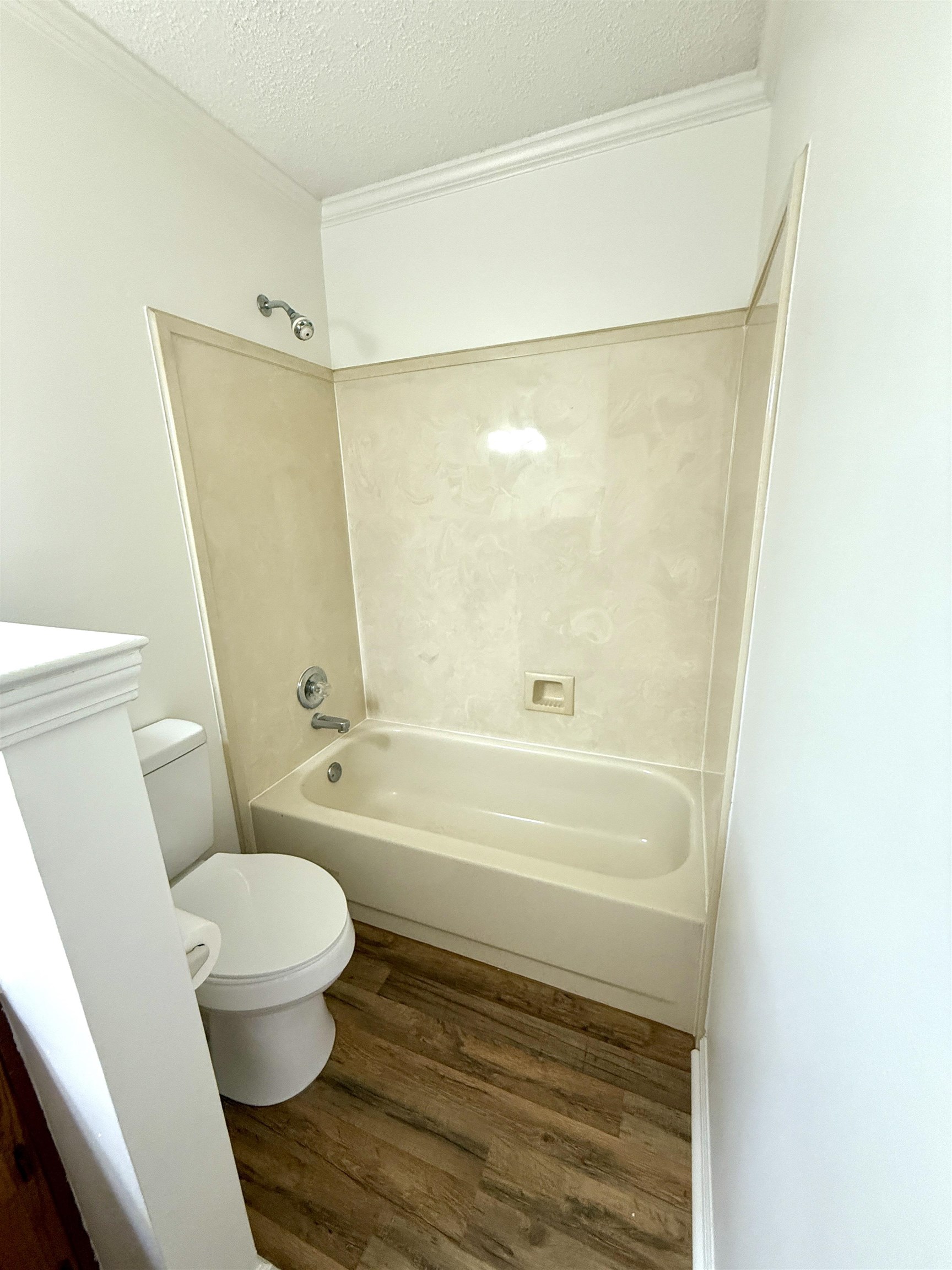 Lakeland, Tennessee 38002, United States, 3 Bedrooms Bedrooms, ,2 BathroomsBathrooms,Residential,Pending,157611