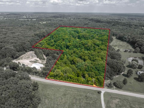 Photo of 0 OLD BROWNSVILLE RD, Somerville, TN 38068 (MLS # 10229598)