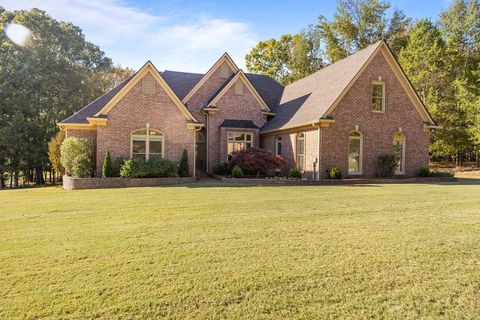Photo of 365 FAIR MEADOWS LN, Eads, TN 38028 (MLS # 10210613)