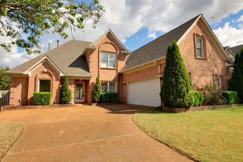Single Family Residence in Collierville TN 1674 GOLDSMITH CT.jpg