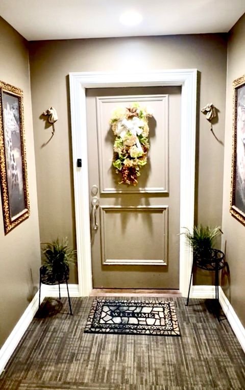 Photo of 655 S RIVERSIDE DR 1208 #1208, Memphis, TN 38103 (MLS # 10216537)