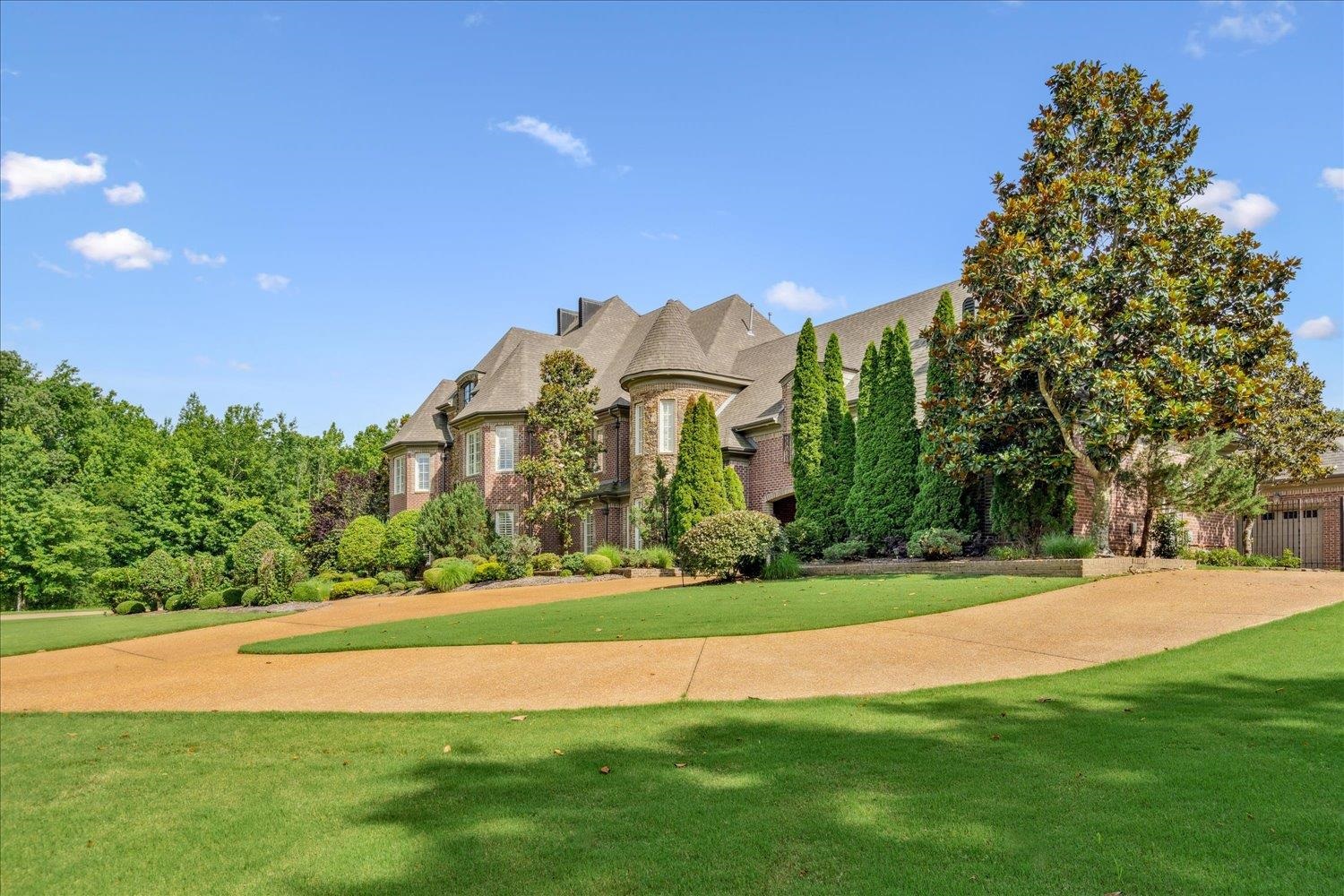 269 N MONTEREY FARMS CV