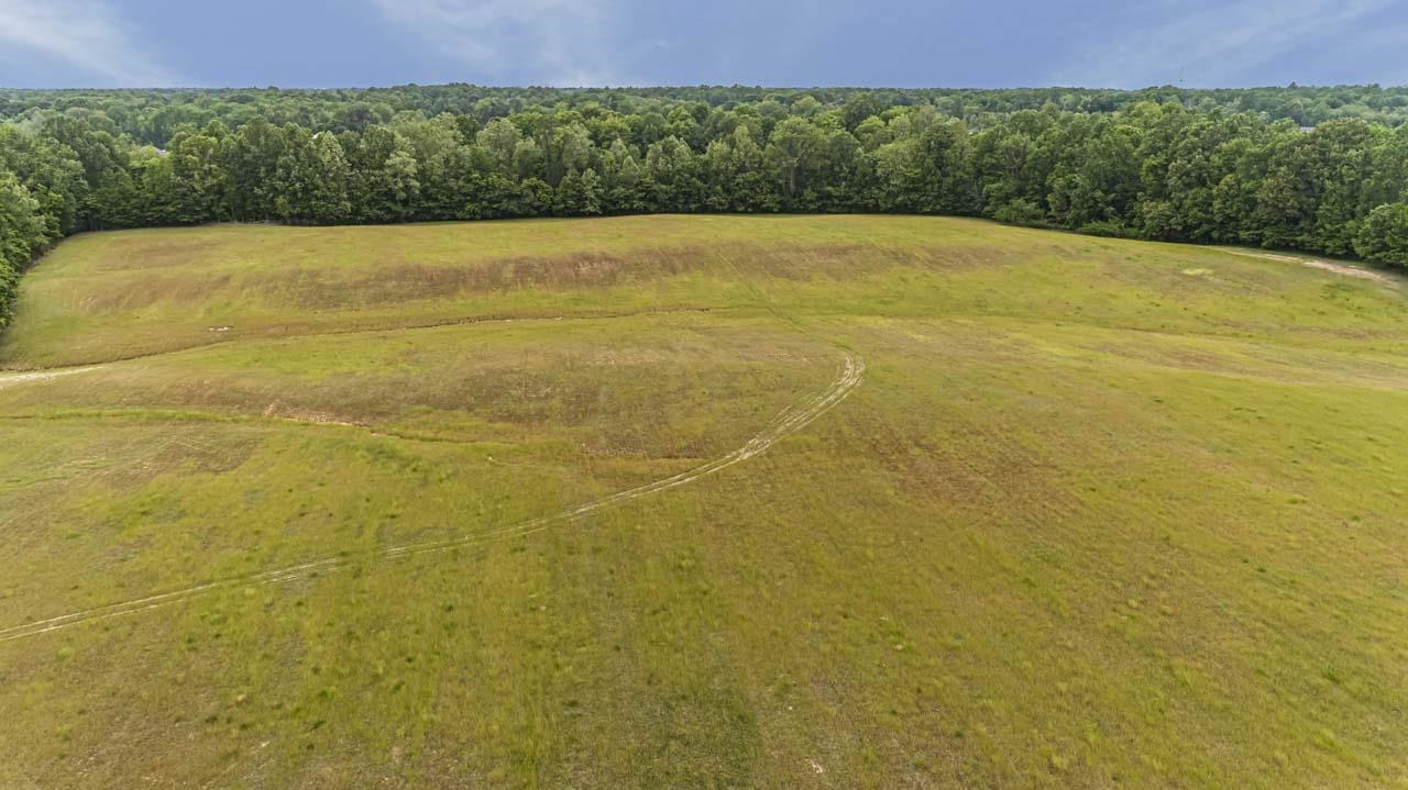 MEADE LAKE RD