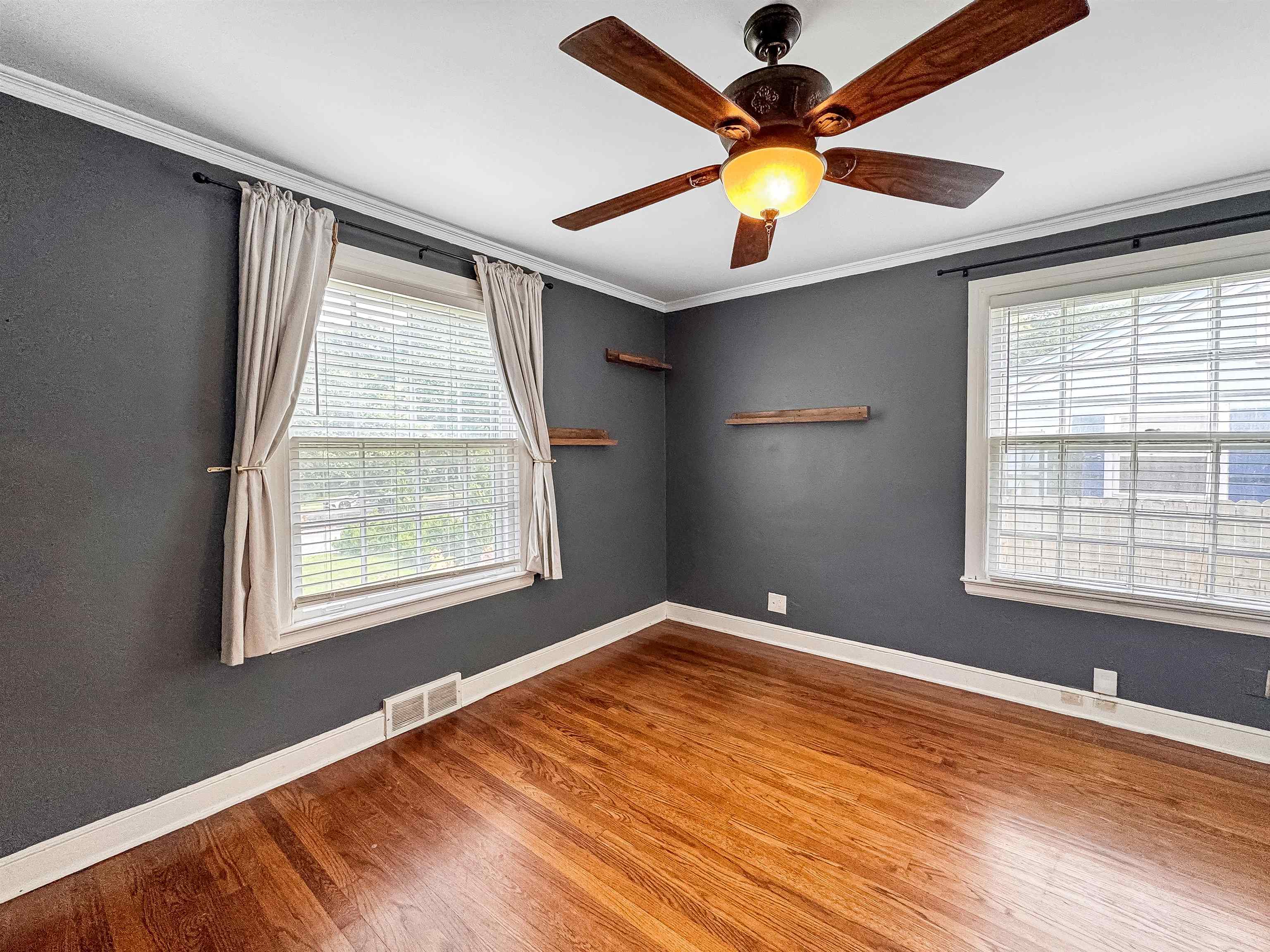 Memphis, Tennessee 38111, United States, 3 Bedrooms Bedrooms, ,2 BathroomsBathrooms,Residential,Active,112631