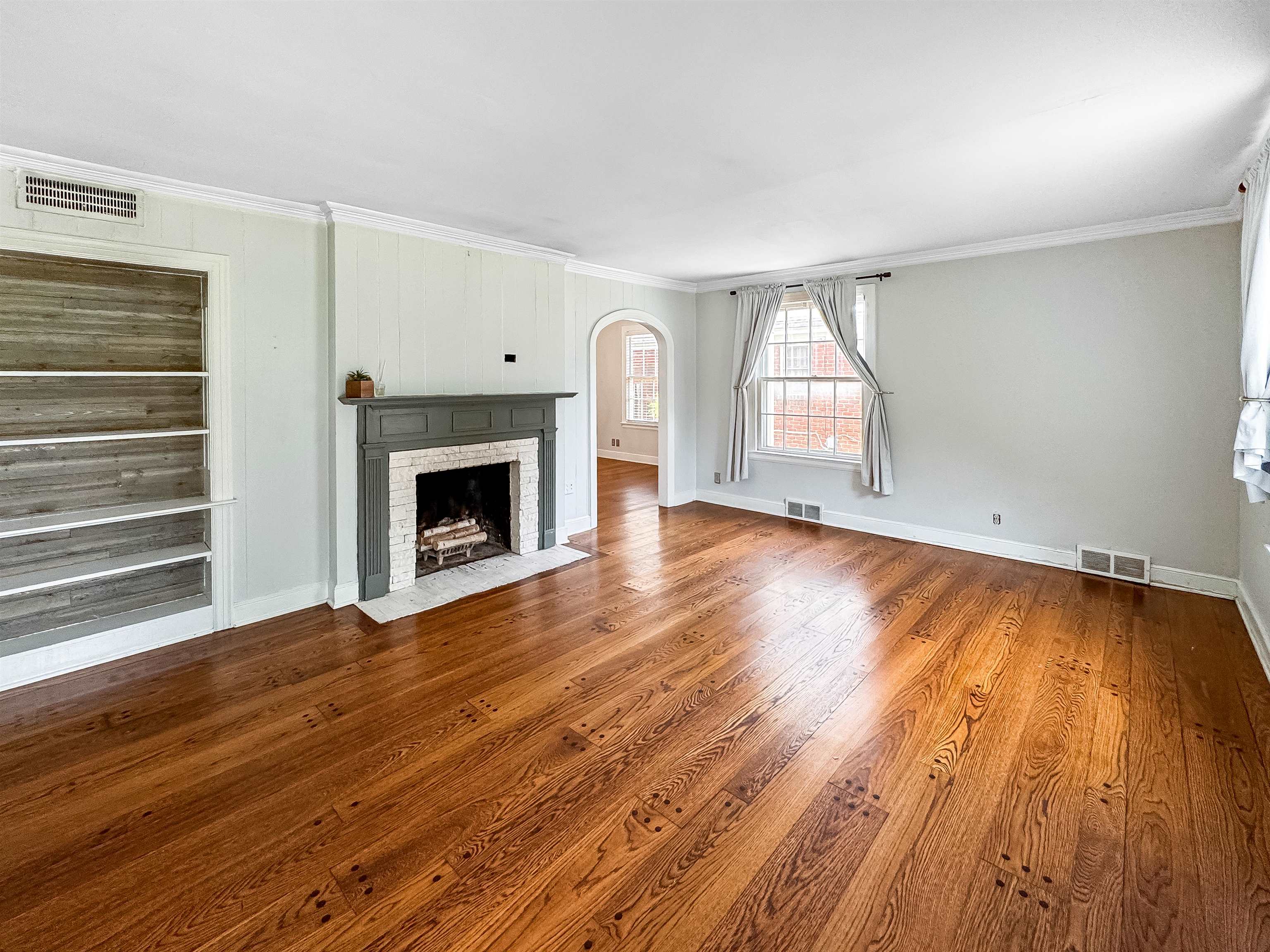 Memphis, Tennessee 38111, United States, 3 Bedrooms Bedrooms, ,2 BathroomsBathrooms,Residential,Active,112631