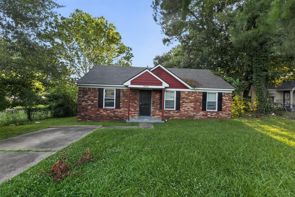 3953 MCCAIN RD, MEMPHIS, TN 38109 - Image 0dbbb694754d91f34a6bcd72435e571d/3845600787