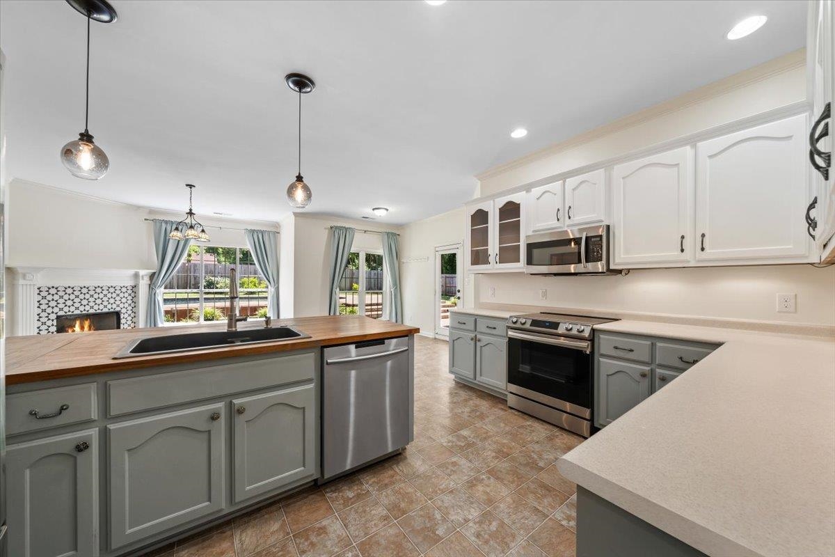 Bartlett, Tennessee 38135, United States, 4 Bedrooms Bedrooms, ,3 BathroomsBathrooms,Residential,Active,155913