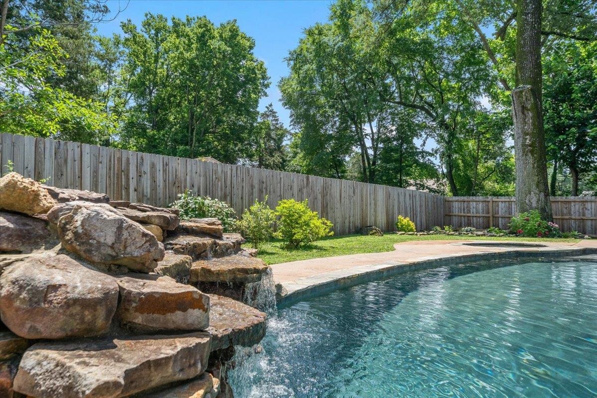 Bartlett, Tennessee 38135, United States, 4 Bedrooms Bedrooms, ,3 BathroomsBathrooms,Residential,Active,155913