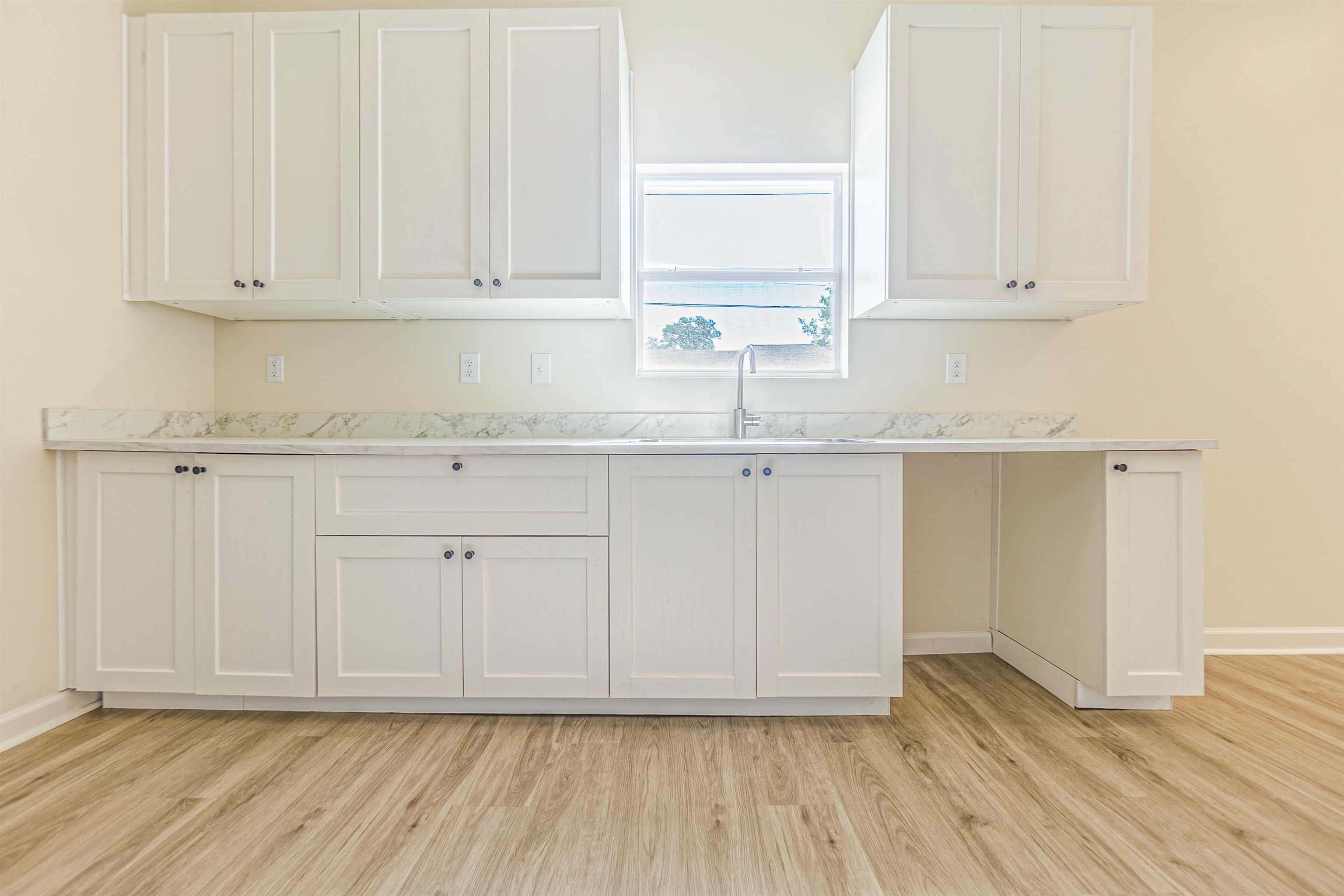 Memphis, Tennessee 38107, United States, 4 Bedrooms Bedrooms, ,2 BathroomsBathrooms,Residential,Active,47683