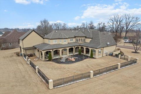 Photo of 527 FAIRWAY DR, Covington, TN 38019 (MLS # 10212532)