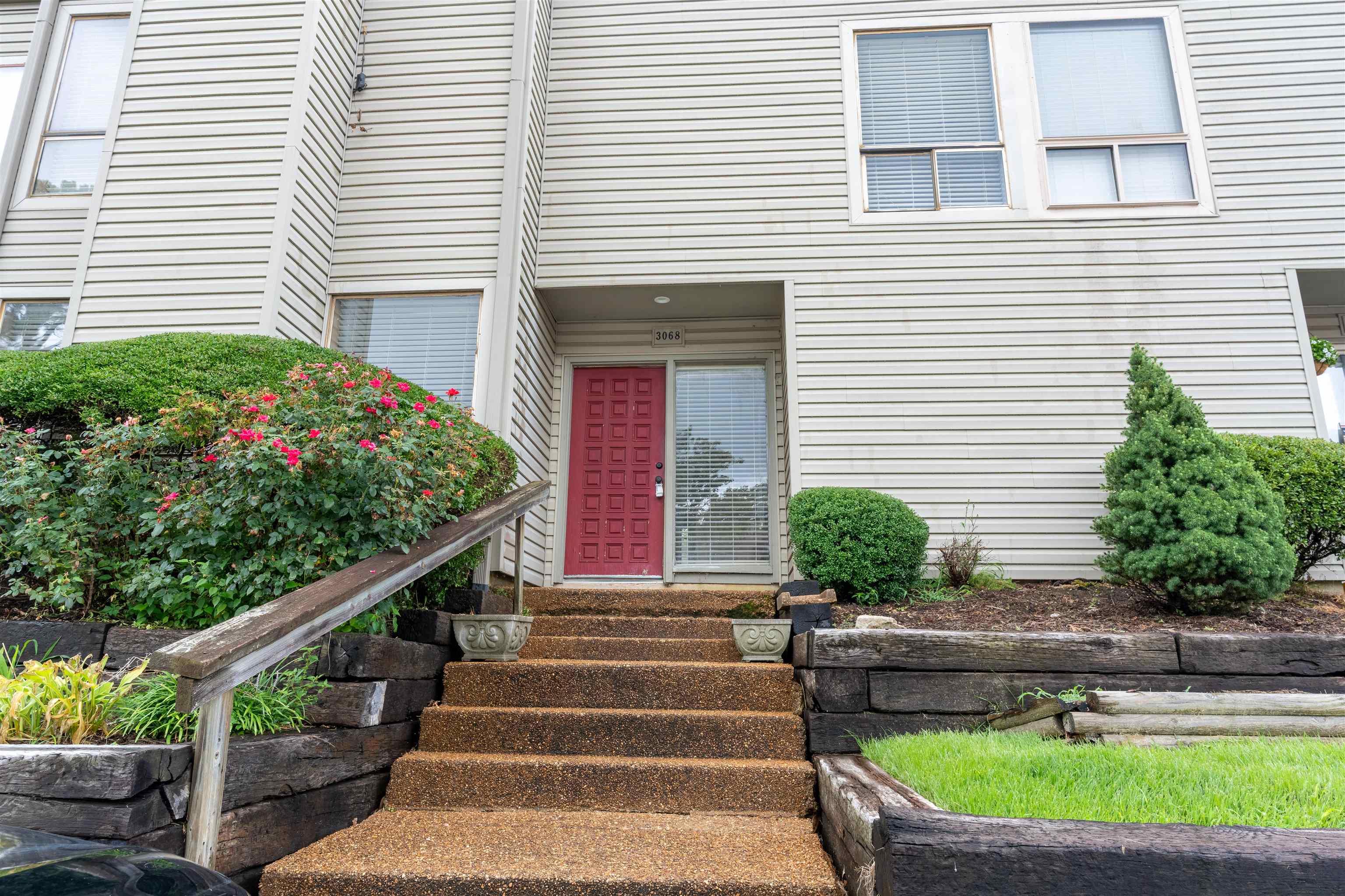 View Lakeland, TN 38002 townhome