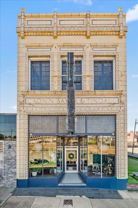 Photo of 339 MADISON AVE, Memphis, TN 38103 (MLS # 10218546)