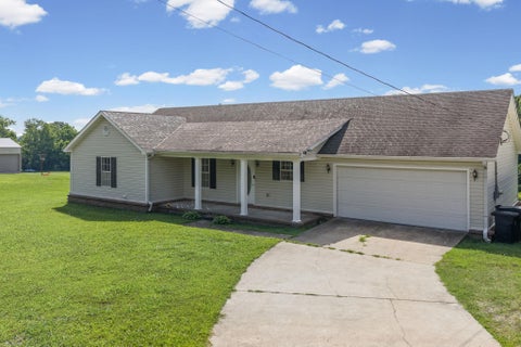 Photo of 1140 LONG RD, Covington, TN 38019 (MLS # 10223960)