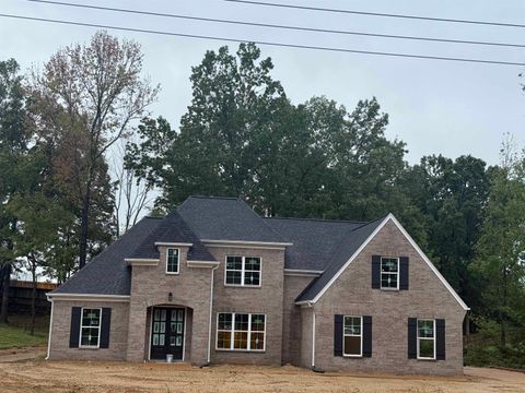 Photo of 2007 COLLEGE RD, Southaven, MS 38672 (MLS # 10207699)