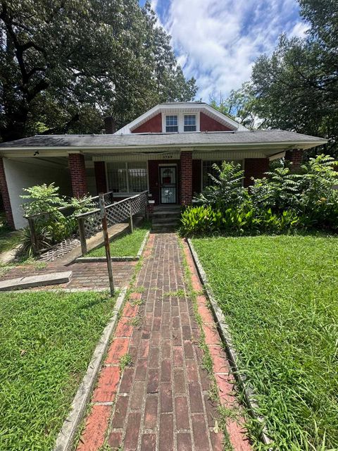 Single Family Residence in Memphis TN 1768 TREZEVANT DR.jpg