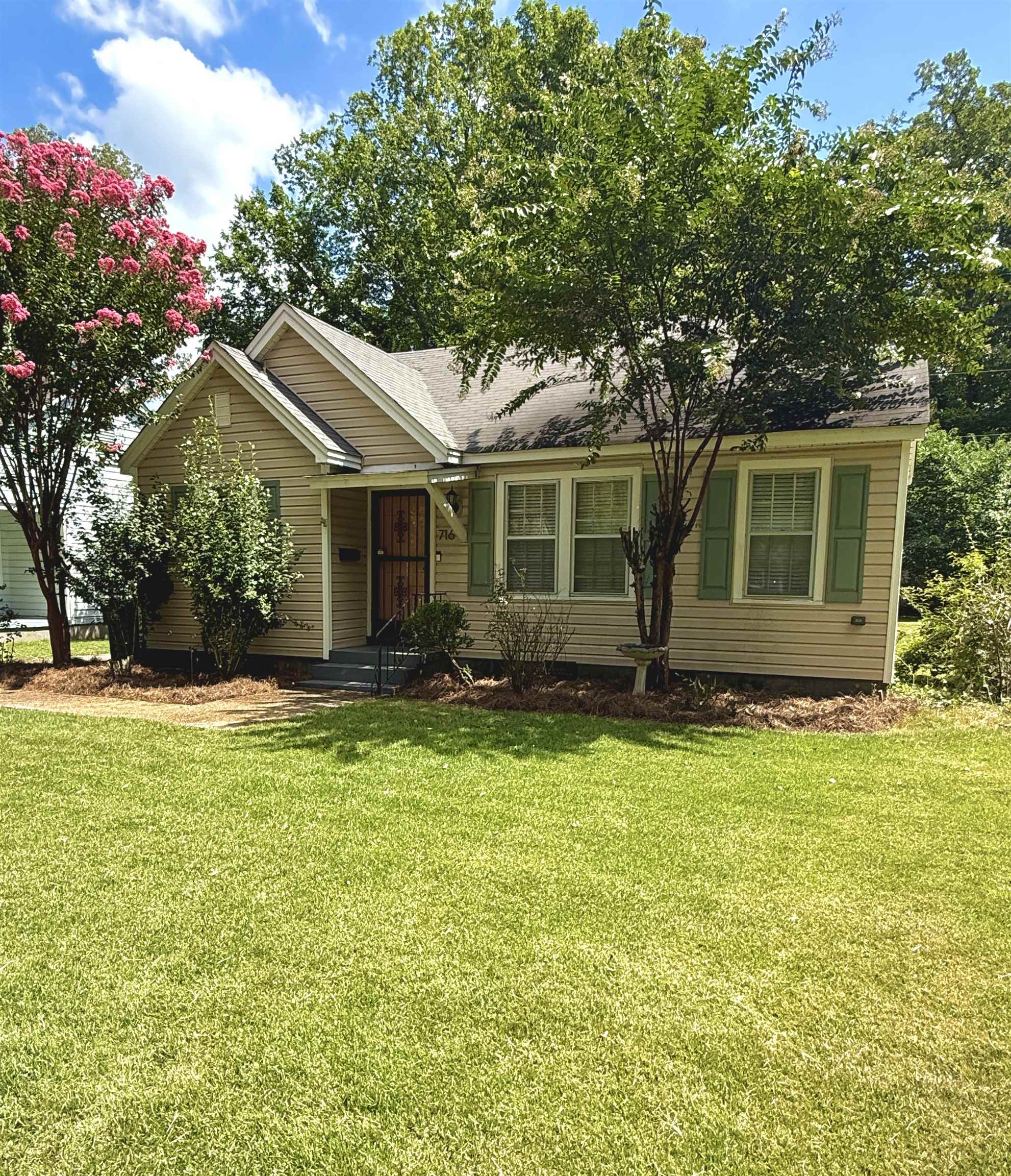 Memphis, Tennessee 38111, United States, 2 Bedrooms Bedrooms, ,1 BathroomBathrooms,Residential,Active,205629