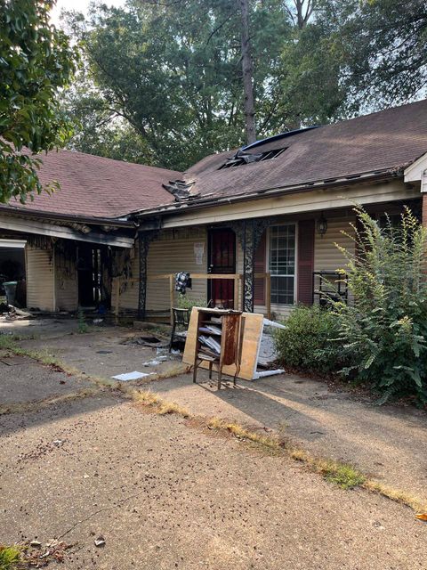 Photo of 5531 KNIGHT ARNOLD RD, Memphis, TN 38115 (MLS # 10207265)