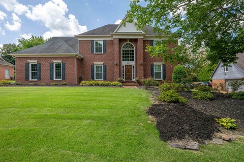 Photo of 947 VALLEYVIEW LN, Collierville, TN 38017 (MLS # 10228671)