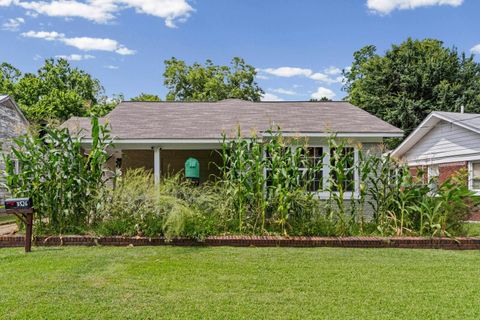 Photo of 3526 POWELL AVE, Memphis, TN 38122 (MLS # 10224033)