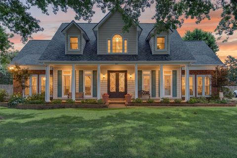 Photo of 845 HATTON CV, Collierville, TN 38017 (MLS # 10223212)