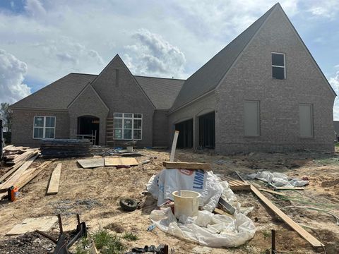 Photo of 5400 BUTTERCUP LN, Lakeland, TN 38002 (MLS # 10213098)