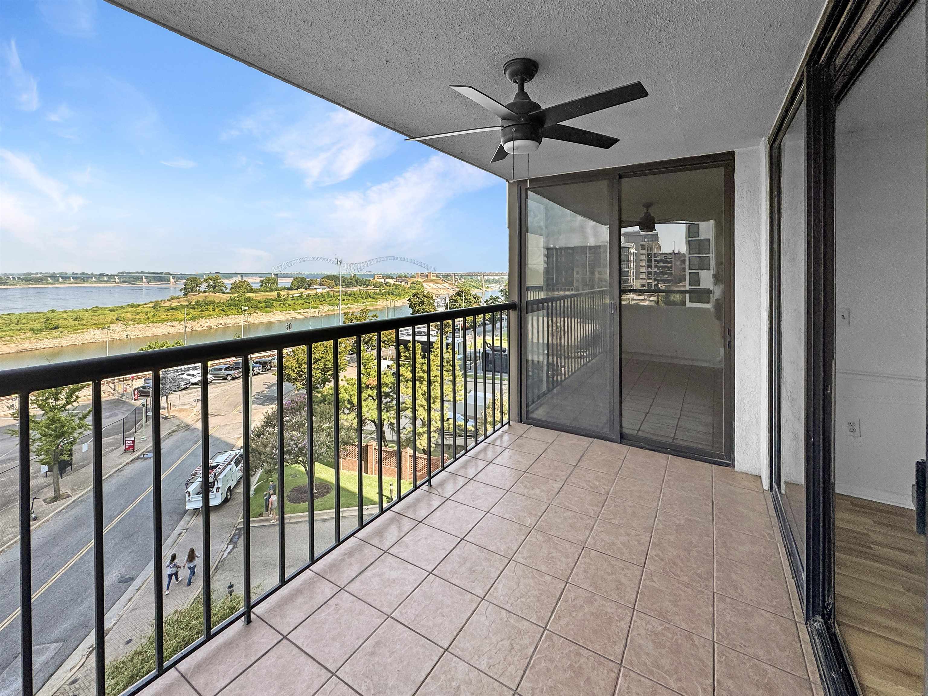 Memphis, Tennessee 38103, United States, 1 Bedroom Bedrooms, ,1 BathroomBathrooms,Residential,Active,212366