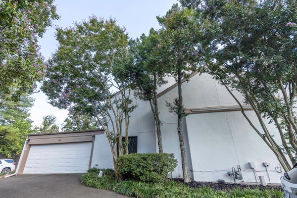255 AVIVA DR, MEMPHIS, TN 38120 - Image 188f77164f043da2aec060b30e6231fb/375417866