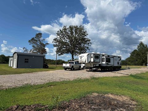 Photo of 24 THEO ACCESS RD, Morris Chapel, TN 38361 (MLS # 10203295)