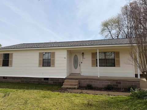 Photo of 322 ROBIN DR, Ripley, TN 38063 (MLS # 10216061)