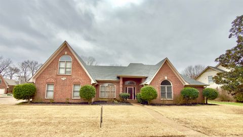 Photo of 275 HOME PL, Collierville, TN 38017 (MLS # 10214933)