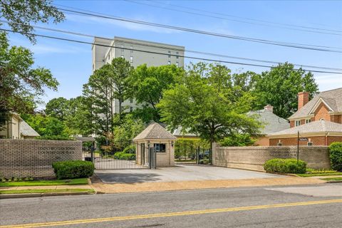 Photo of 585 S GREER ST 302 #302, Memphis, TN 38111 (MLS # 10224395)