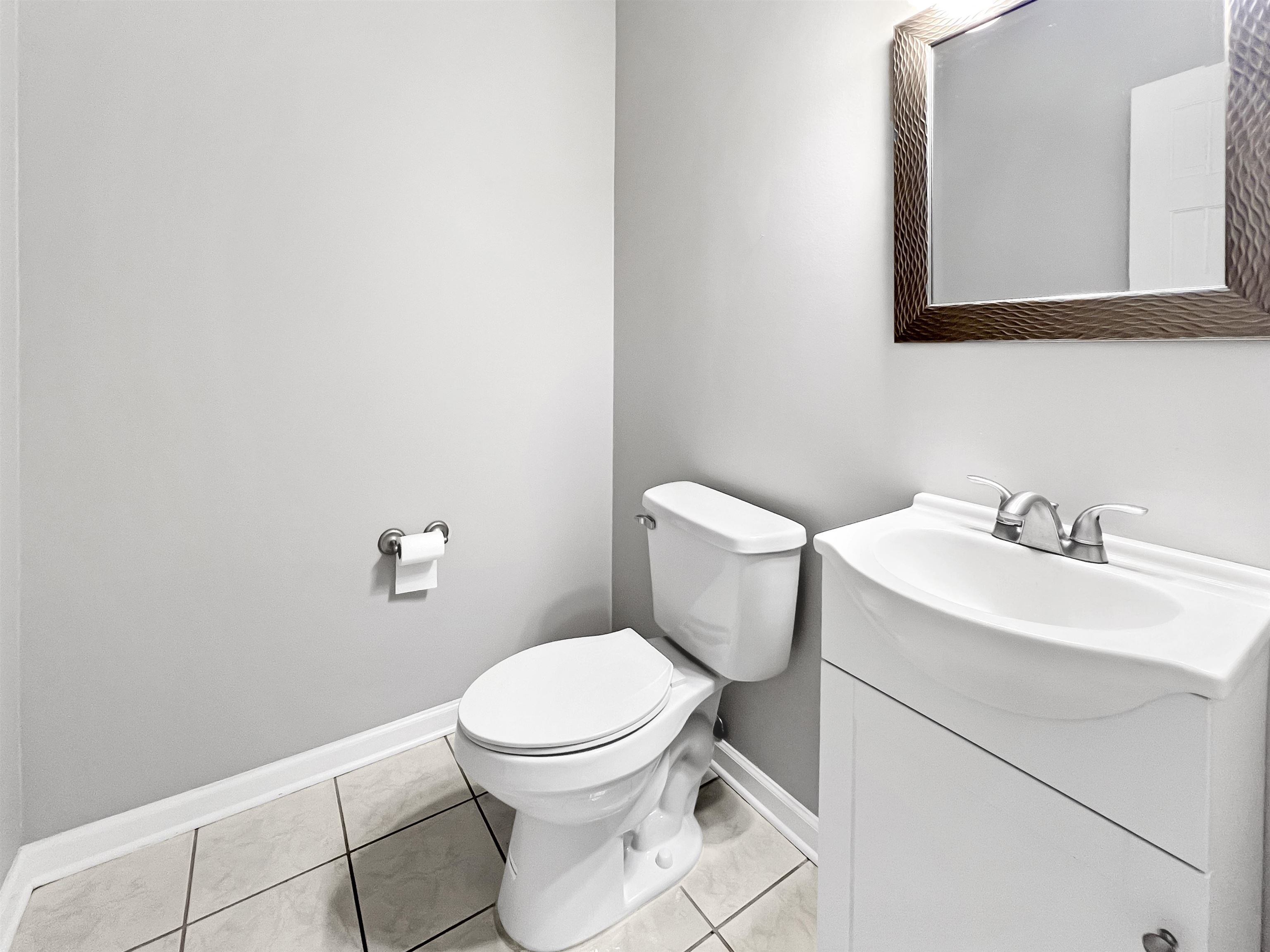 Collierville, Tennessee 38017, United States, 4 Bedrooms Bedrooms, ,4 BathroomsBathrooms,Residential,Active,63056