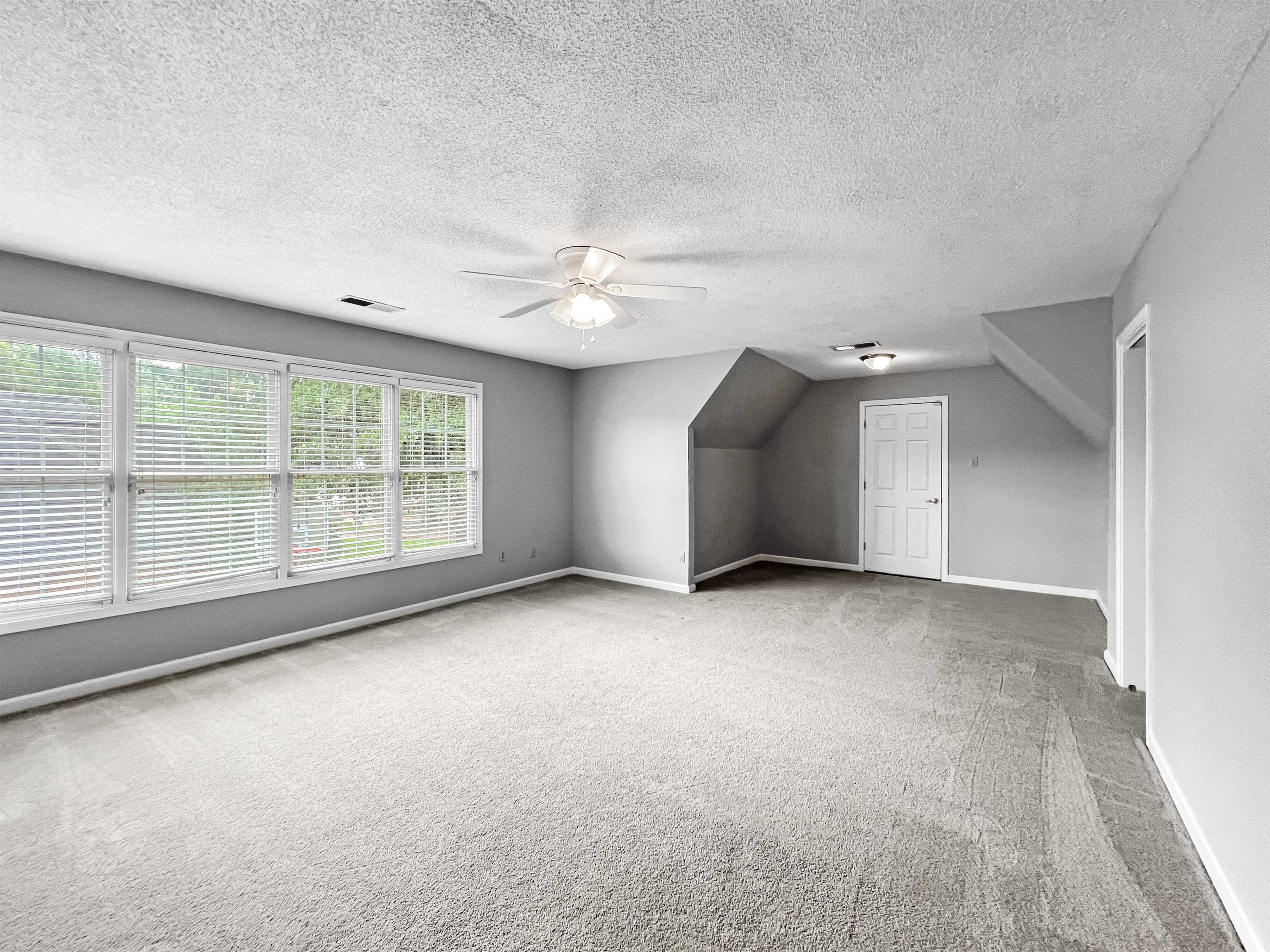 Collierville, Tennessee 38017, United States, 4 Bedrooms Bedrooms, ,4 BathroomsBathrooms,Residential,Active,63056