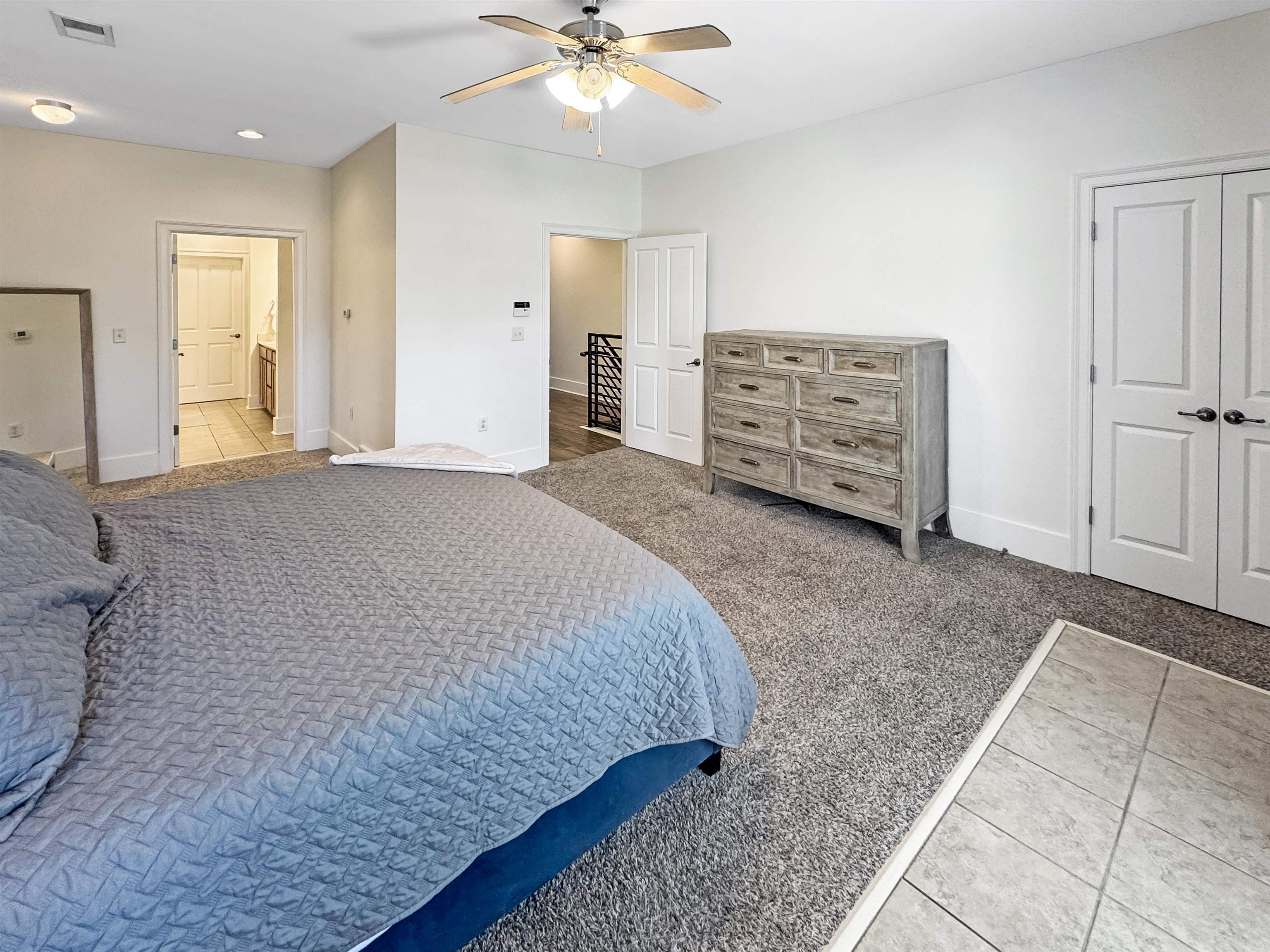 Memphis, Tennessee 38103, United States, 2 Bedrooms Bedrooms, ,3 BathroomsBathrooms,Residential,Active,111293