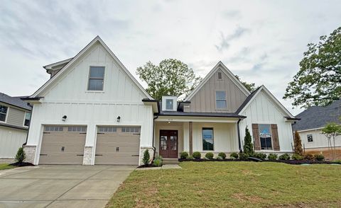 Photo of 410 CYPRESS VILLAGE LN, Eads, TN 38028 (MLS # 10210865)