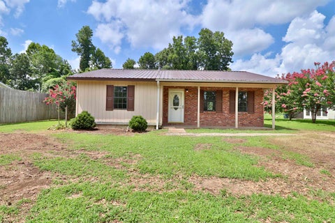 Photo of 80 LONG HOLE RD, Ripley, TN 38063 (MLS # 10225497)