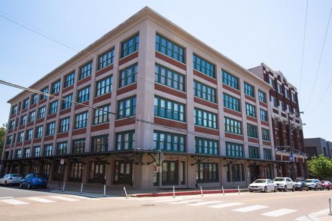 MLS: 10194028
