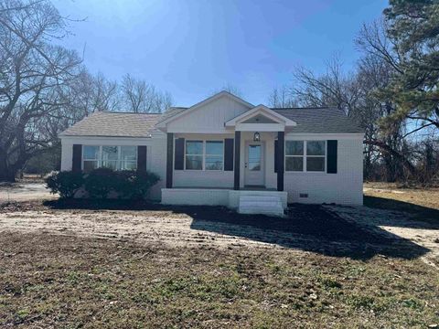 Photo of 1321 59 HWY W, Covington, TN 38019 (MLS # 10212081)