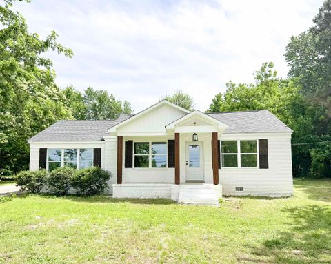 Photo of 1321 59 HWY W, Covington, TN 38019 (MLS # 10212081)