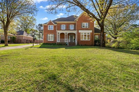 Photo of 1925 WOOD OAK DR, Cordova, TN 38016 (MLS # 10218745)
