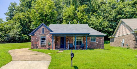 Photo of 3681 NATALIE DR, Memphis, TN 38128 (MLS # 10226819)