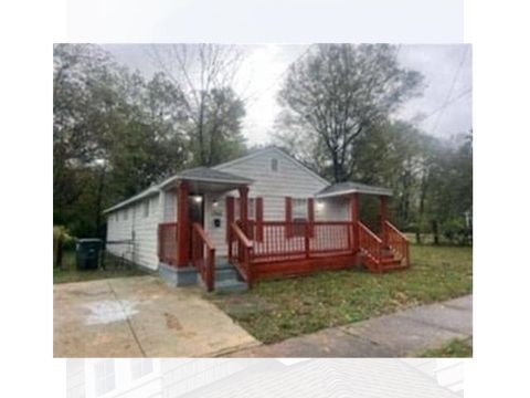 Photo of 1366 AUSTIN ST, Memphis, TN 38108 (MLS # 10216446)