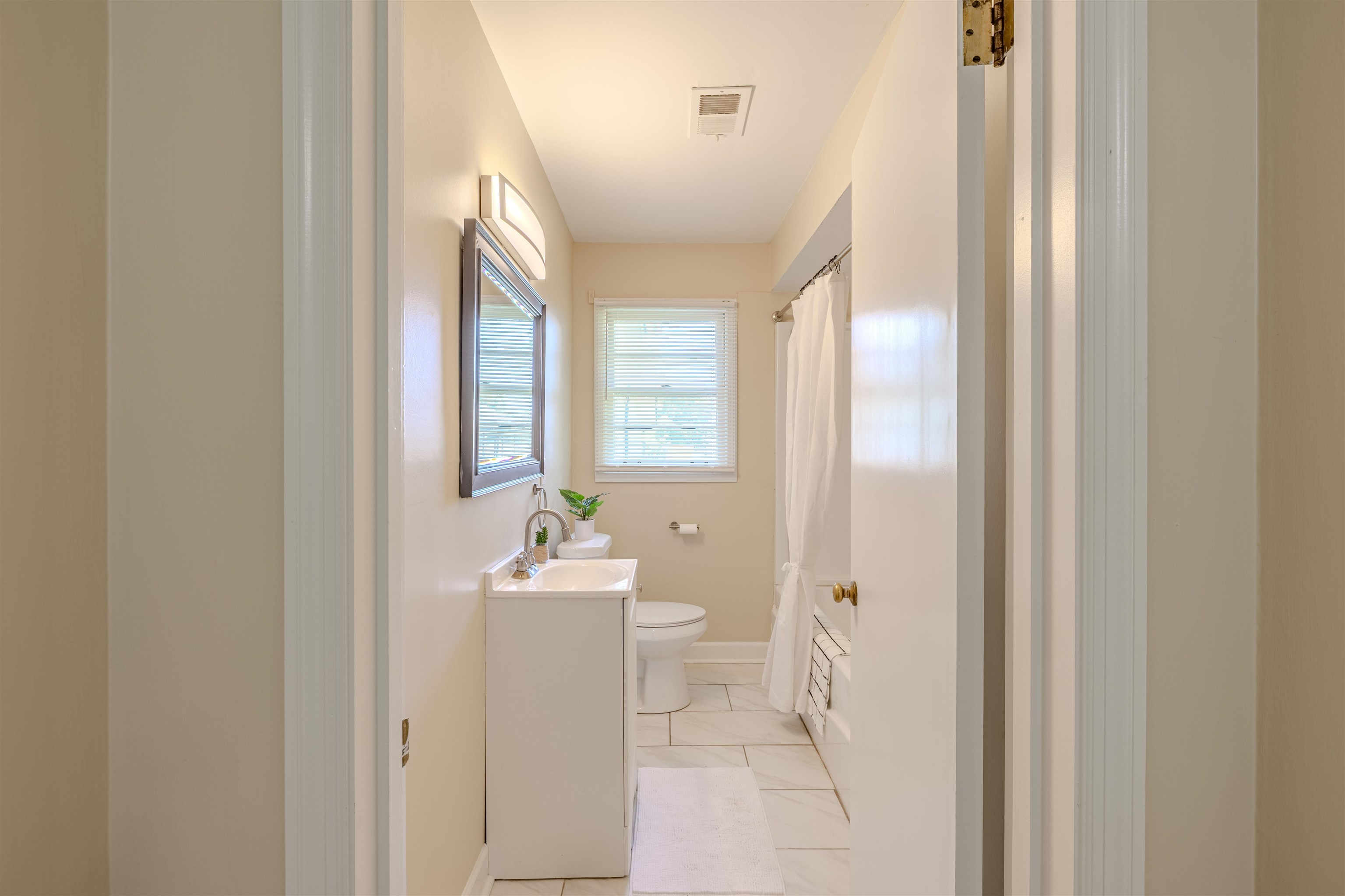 Moscow, Tennessee 38057, United States, 3 Bedrooms Bedrooms, ,2 BathroomsBathrooms,Residential,Active,177828