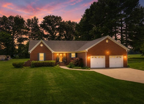 Photo of 171 BRIERHEDGE RD, Covington, TN 38019 (MLS # 10223778)